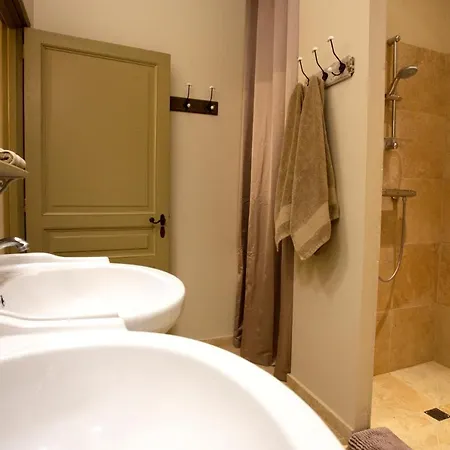 Les Hauts De Climatises コンドン